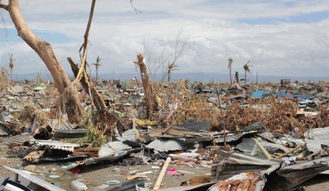 Devastation after typhoon Haiyan/Yolanda Devastation after typhoon Haiyan/Yolanda